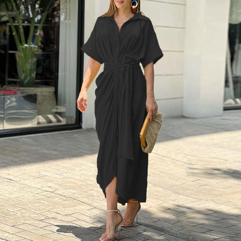 Elegante abito estivo arricciato per un comfort di stile