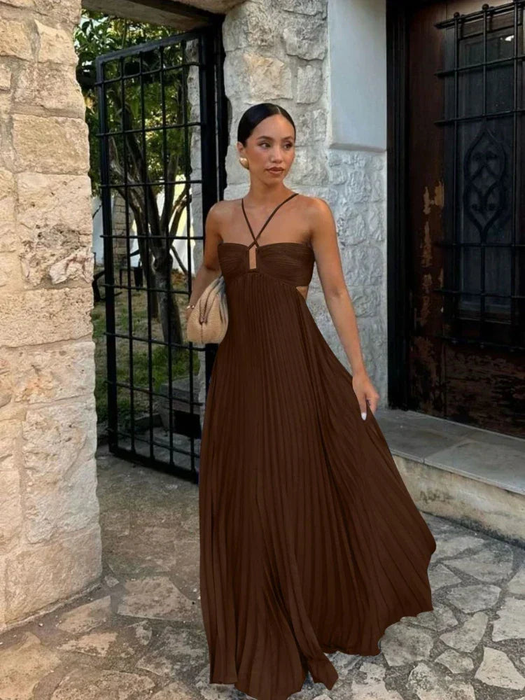 Elegante abito lungo plissettato per ogni occasione