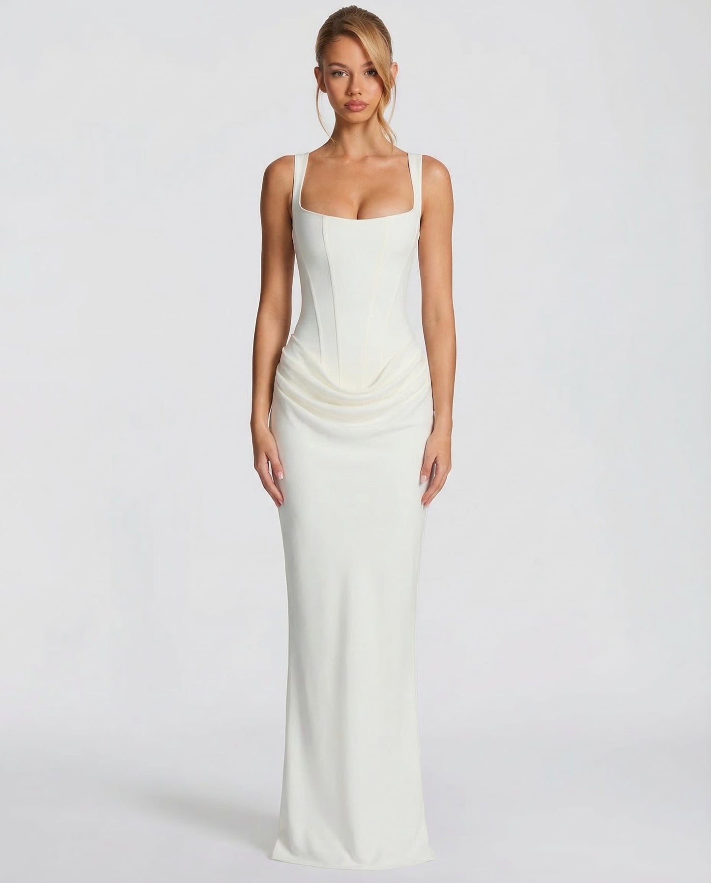 Elegante abito maxi stile corsetto con scollo quadrato