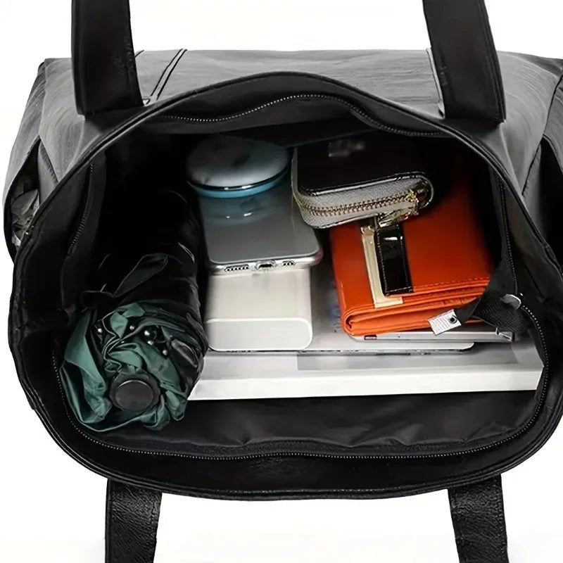 Elegante Borsa a Spalla in Stile Retro e Superficie Liscia