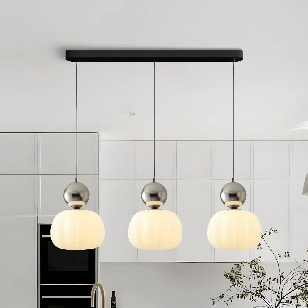 Elegante Lampada a Sospensione in Vetro con Dettagli Dorati – Lampadario da Cucina in Stile Art Déco