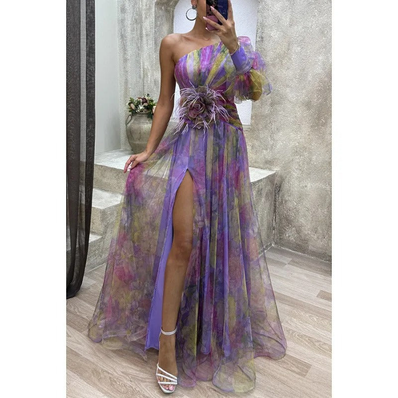 Elegante vestito lungo semi-trasparente a fantasia floreale