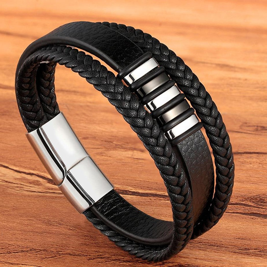 Eleganti bracciali da uomo in vera pelle