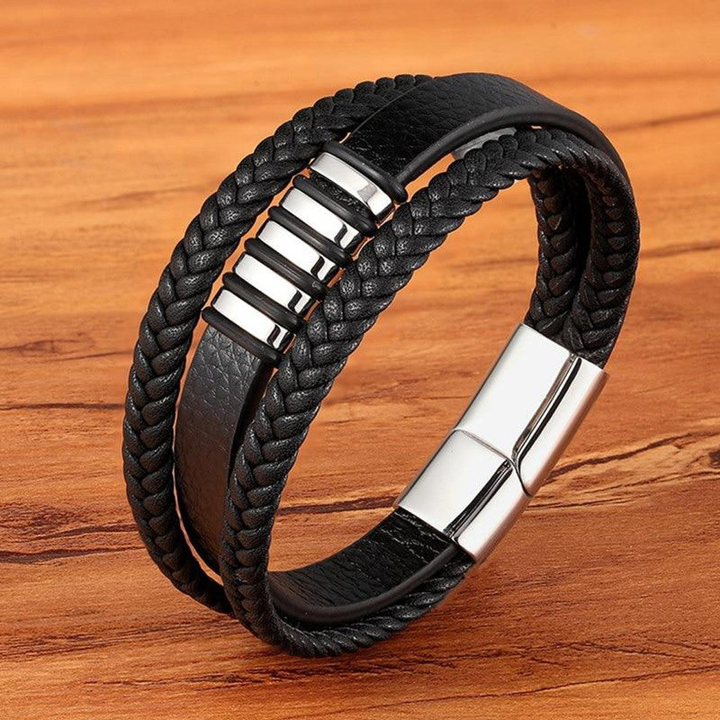 Eleganti bracciali da uomo in vera pelle