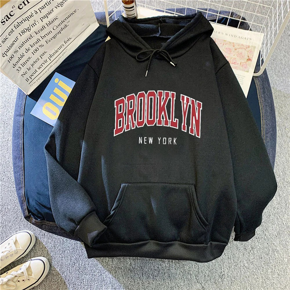 Felpa con cappuccio da donna con elegante stampa Brooklyn