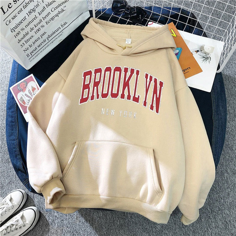Felpa con cappuccio da donna con elegante stampa Brooklyn