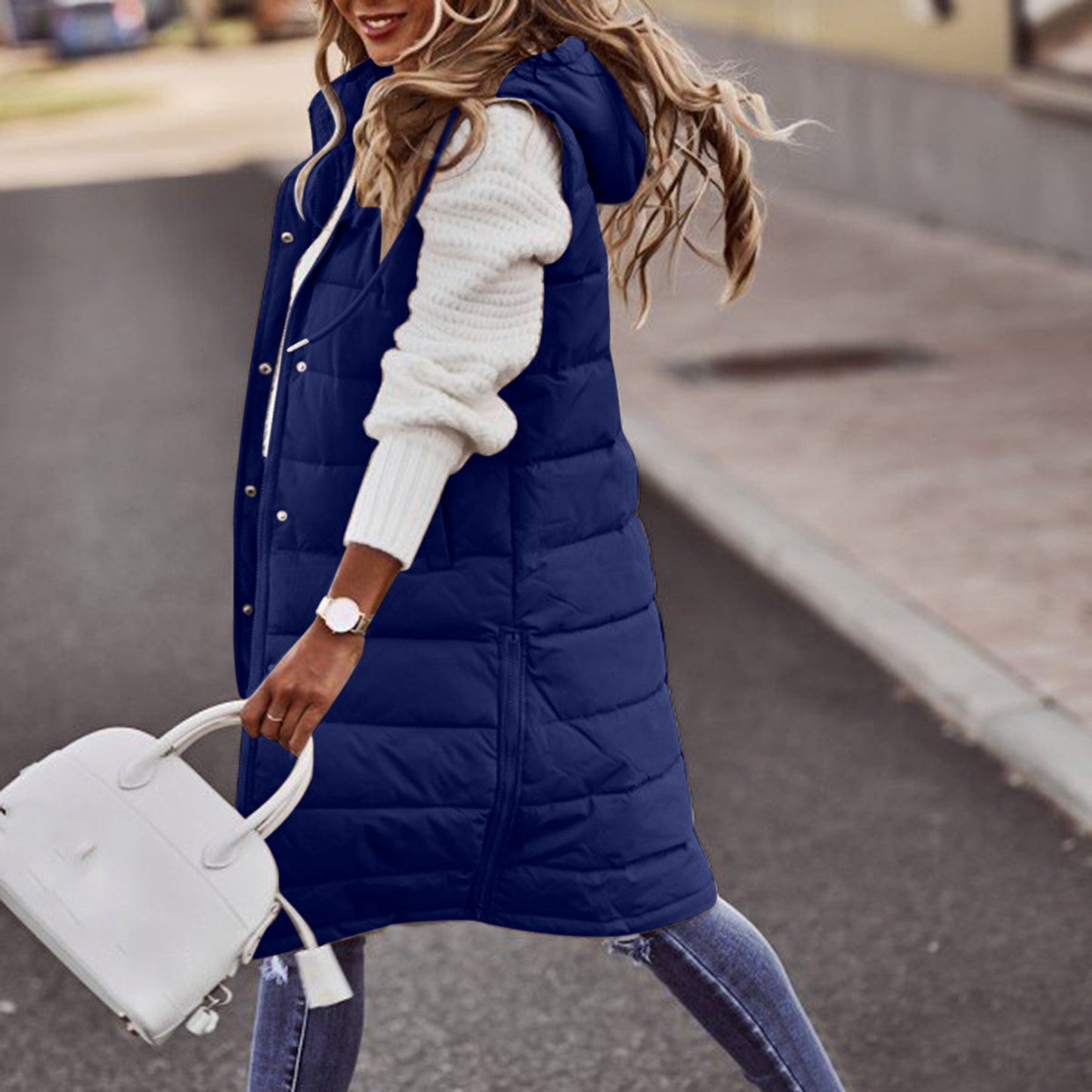 Gilet imbottito da donna con cappuccio