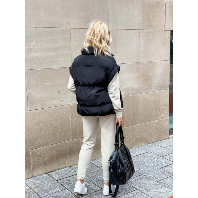 Gilet imbottito smanicato da donna
