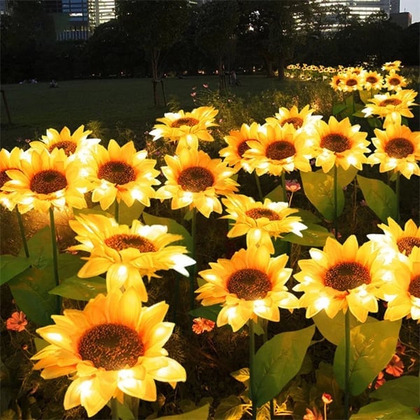 Illuminazione solare da giardino a forma di girasole