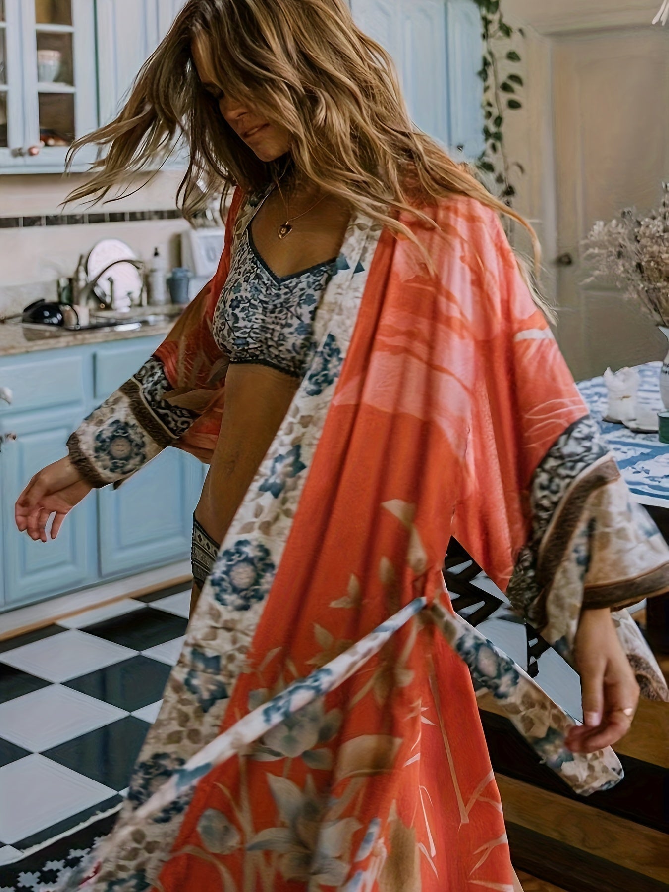 Kimono lungo da donna a fantasia floreale