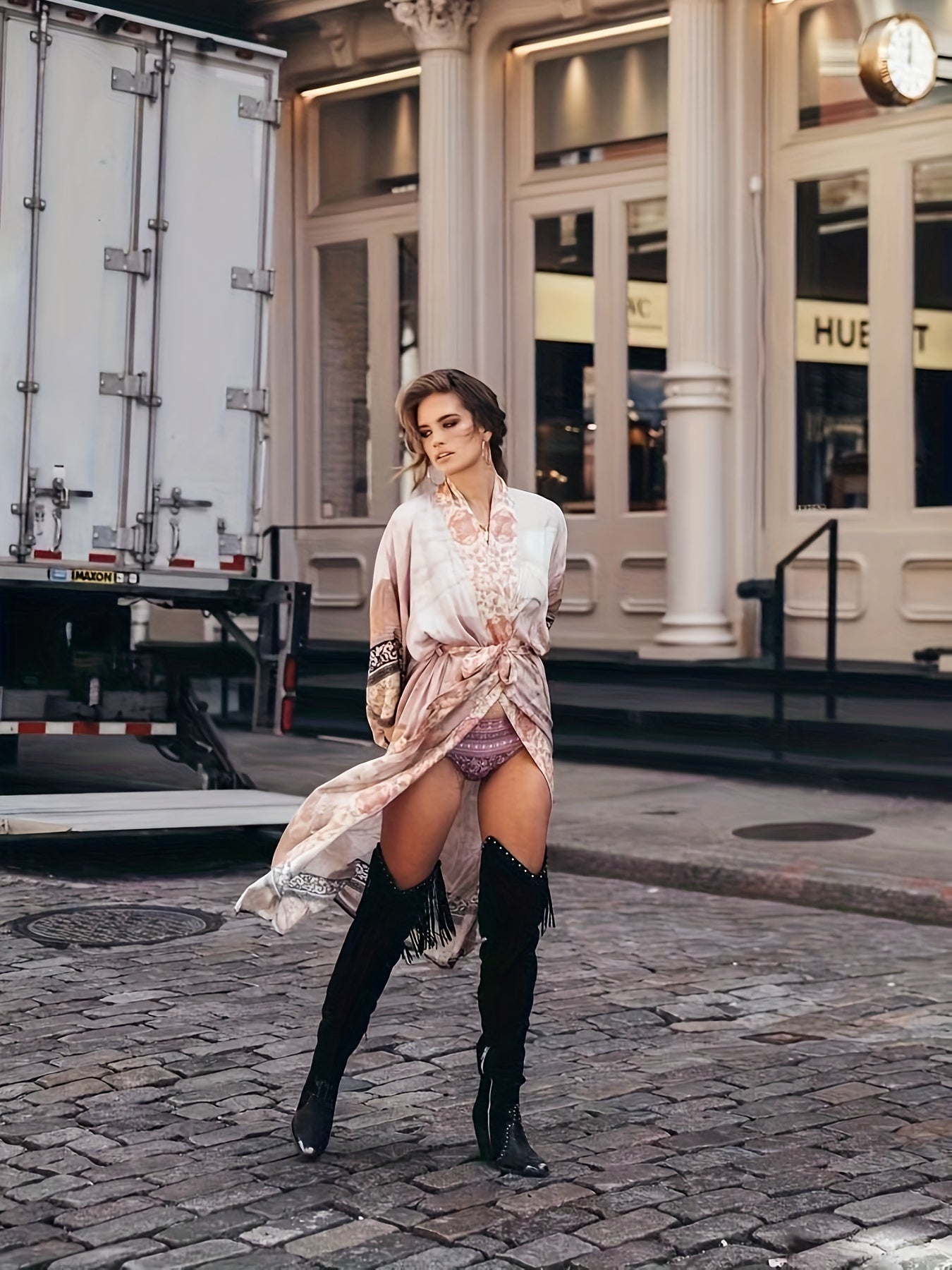 Kimono lungo da donna a fantasia floreale
