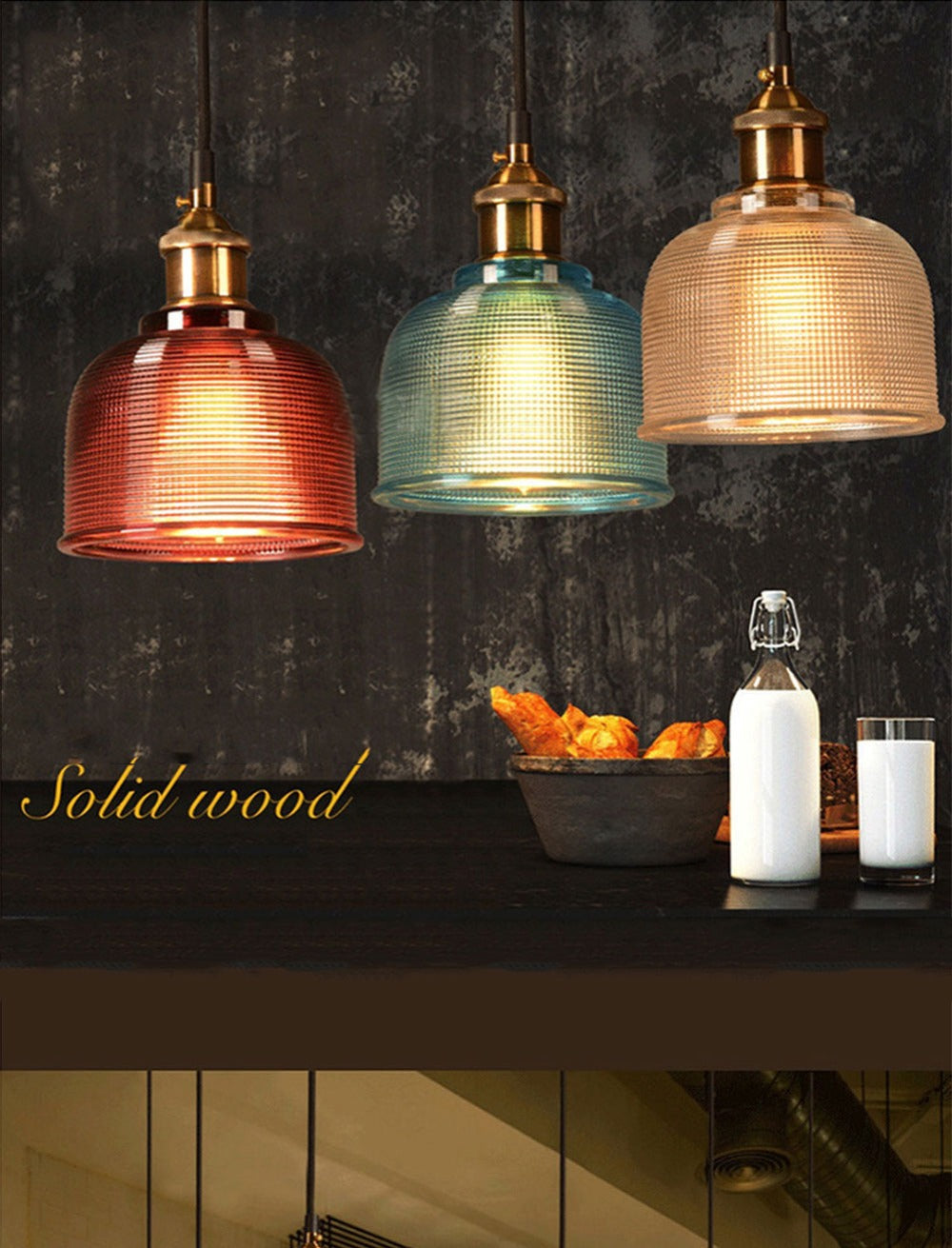 Lampada a sospensione retrò in vetro dal design vintage europeo