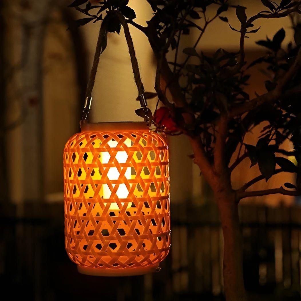 Lampada da giardino solare in rattan con illuminazione automatica per esterni