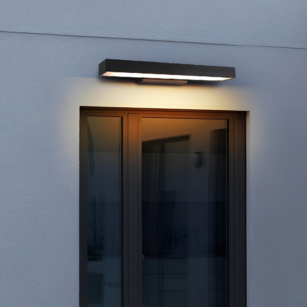 Lampada da Parete Moderna a LED con Sensore di Movimento e Corpo Nero