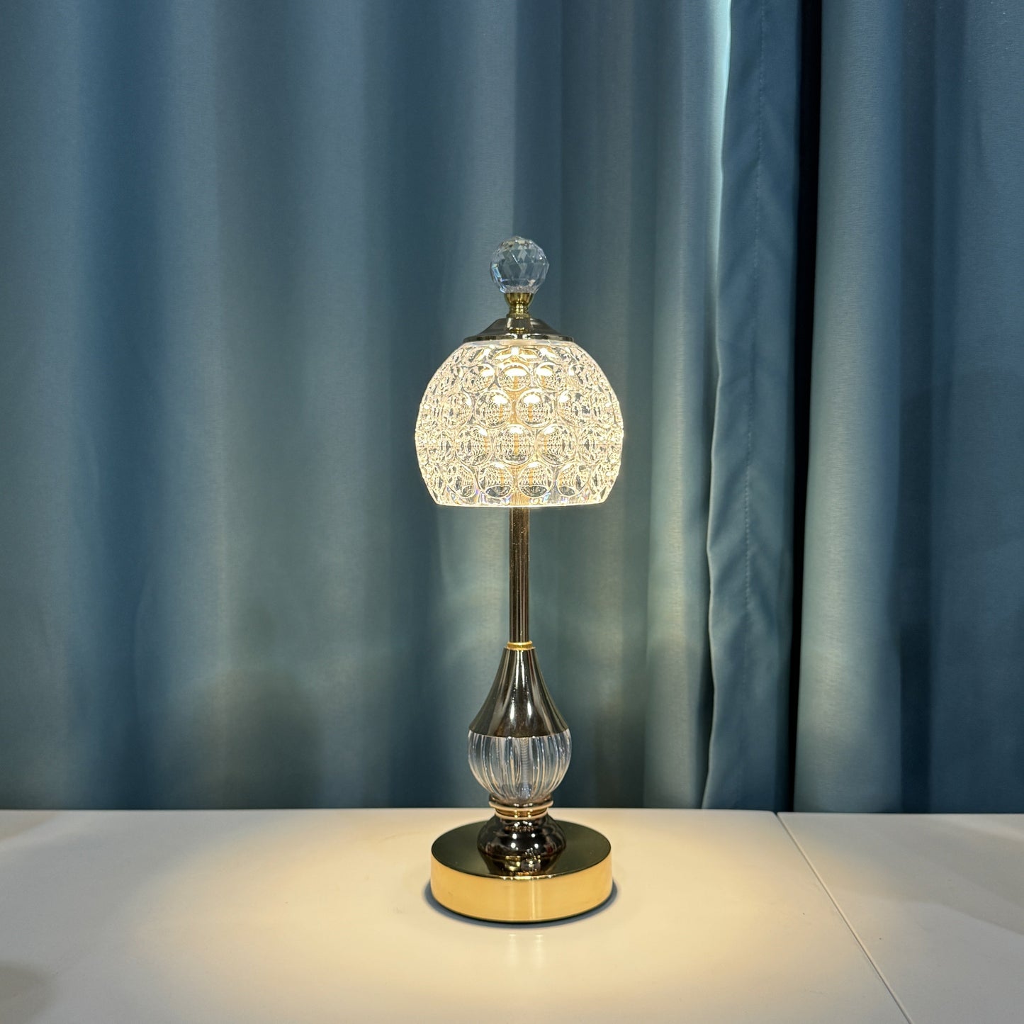 Lampada da tavolo in cristallo con controllo touch | Luce LED ricaricabile da comodino