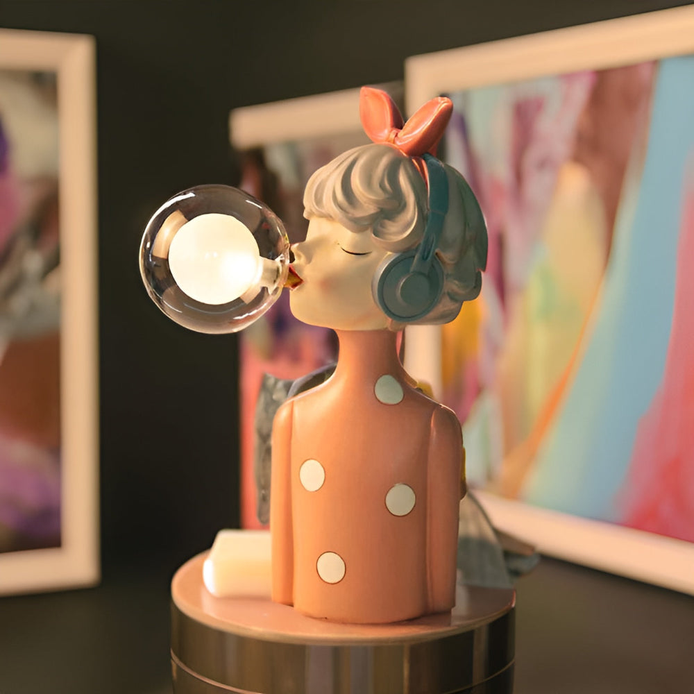 Lampada da Tavolo Incantevole a Forma di Statuetta di Ragazza Cartoon Quartetto