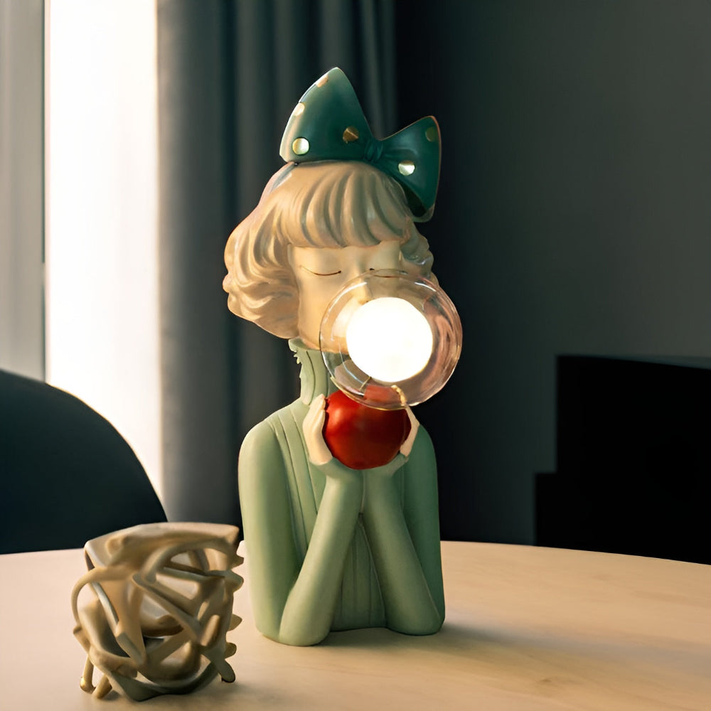 Lampada da Tavolo Incantevole a Forma di Statuetta di Ragazza Cartoon Quartetto