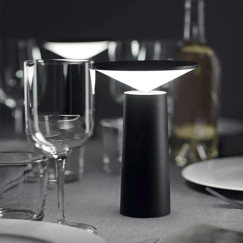Lampada da tavolo Libra | Illuminazione di design moderna e dimmerabile