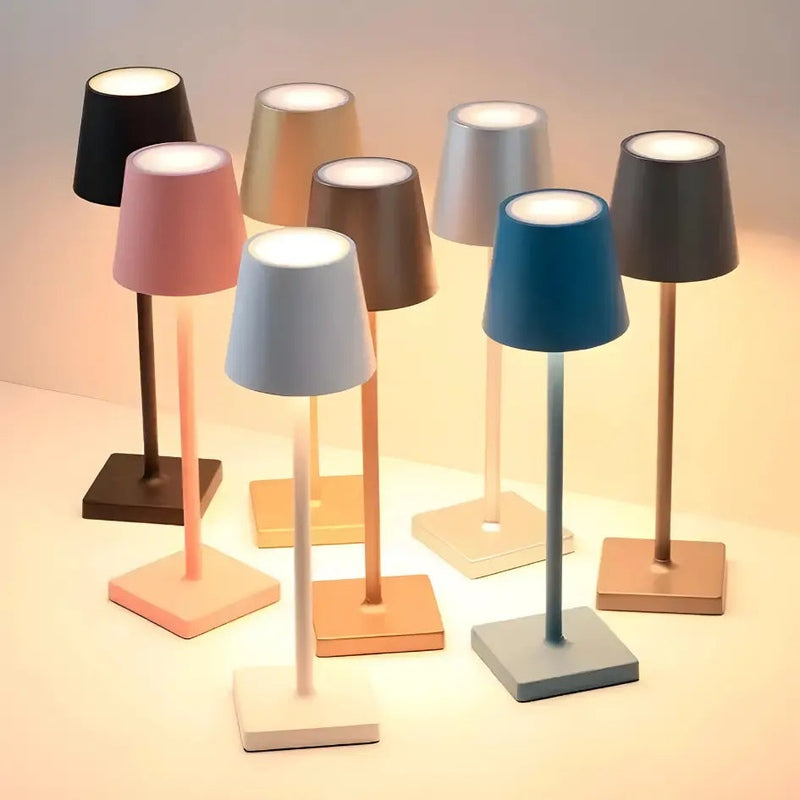 Lampada da Tavolo Senza Fili Ricaricabile - Elegante LED per Interni ed Esterni