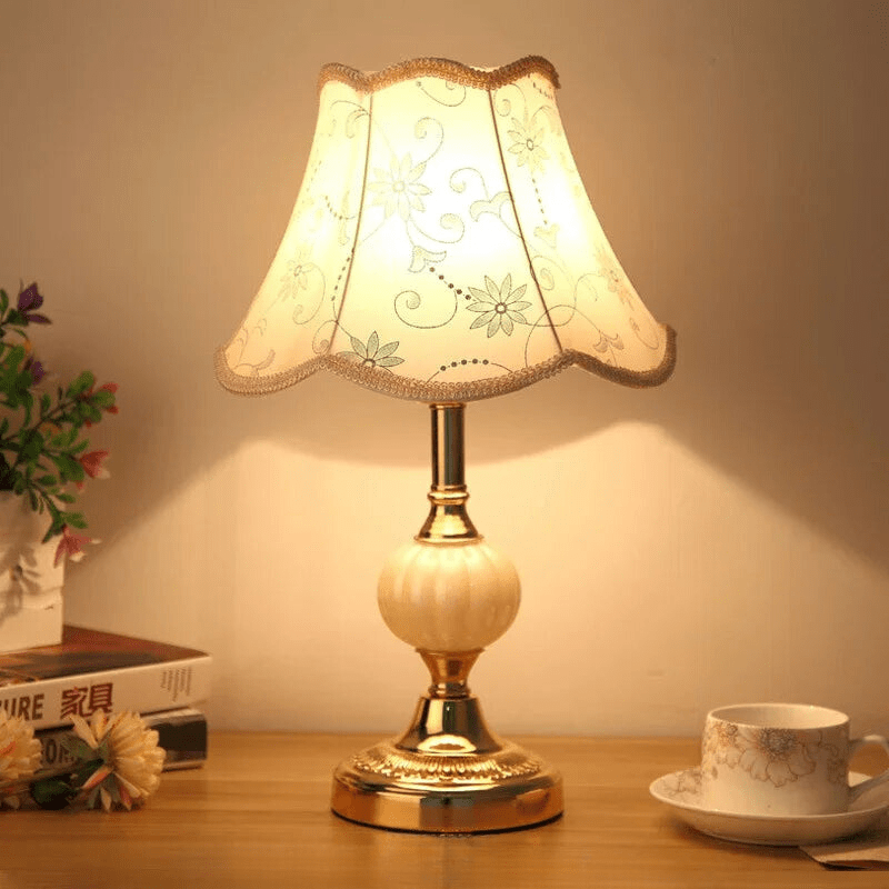 Lampada da Tavolo Vintage in Stile Scandinavo per Arredo Casa