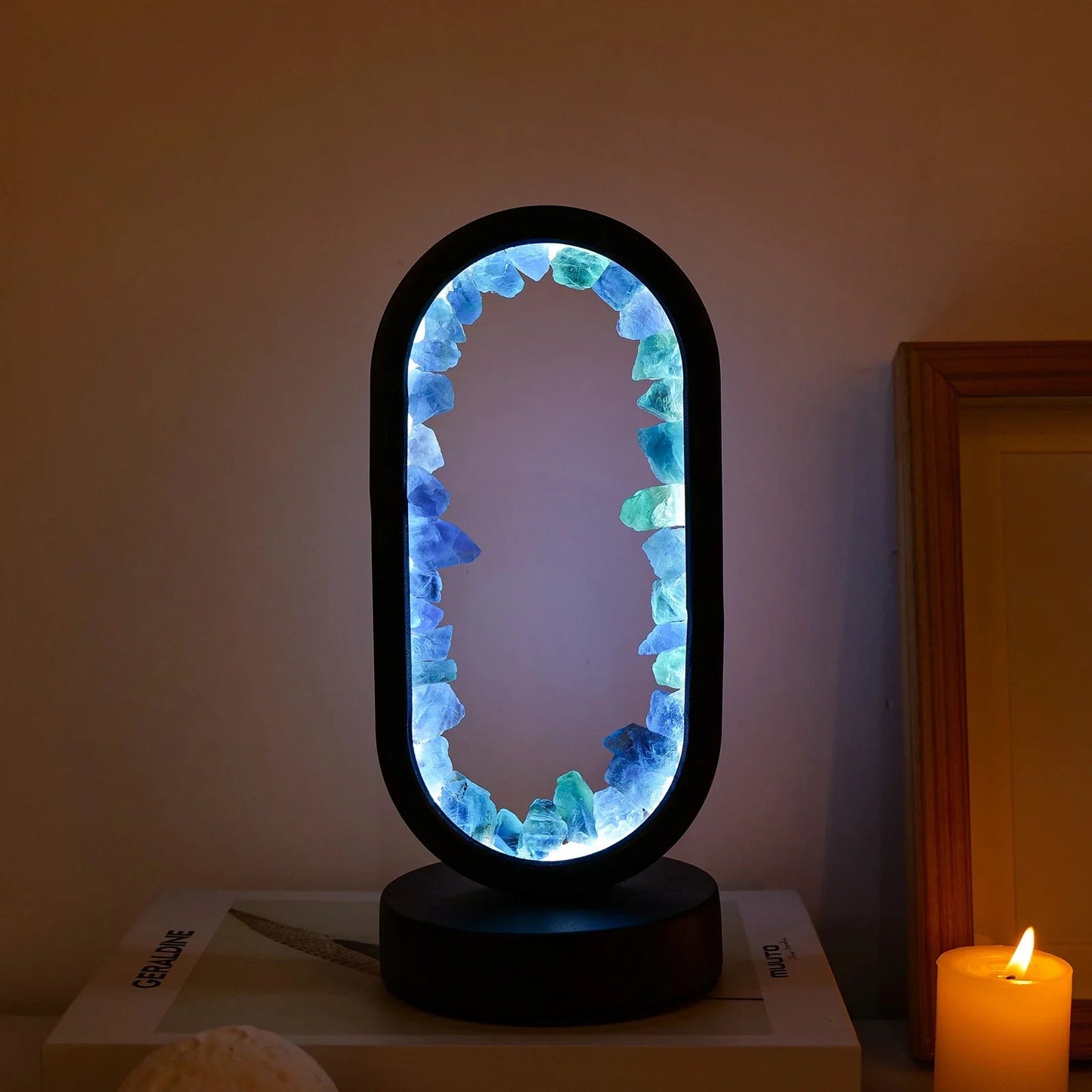 Lampada in ametista naturale – Lampada da interni viola fatta a mano per relax e meditazione