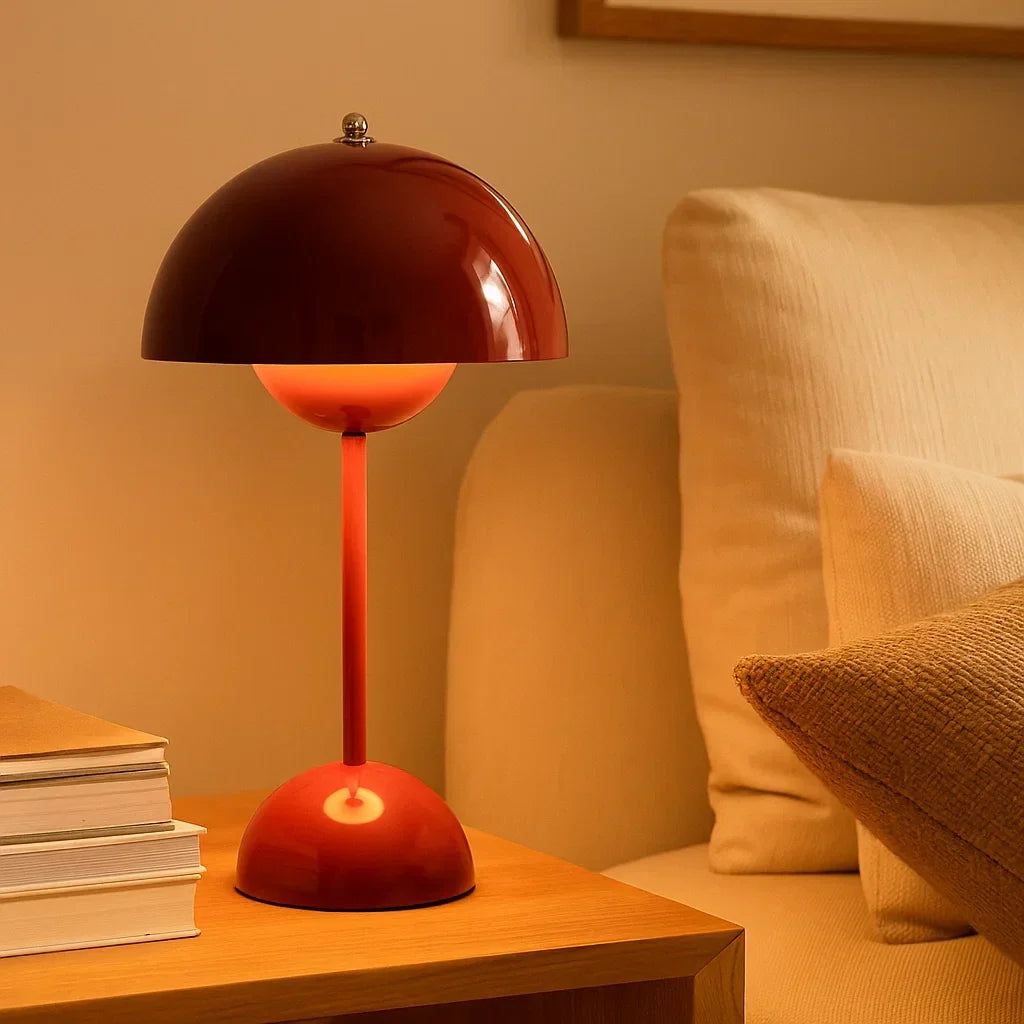 Lampada LED wireless dimmerabile a forma di fungo in stile scandinavo