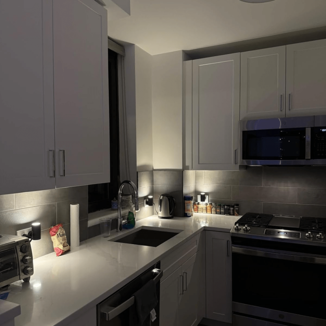 Lampada Smart LED con Sensore Automatico
