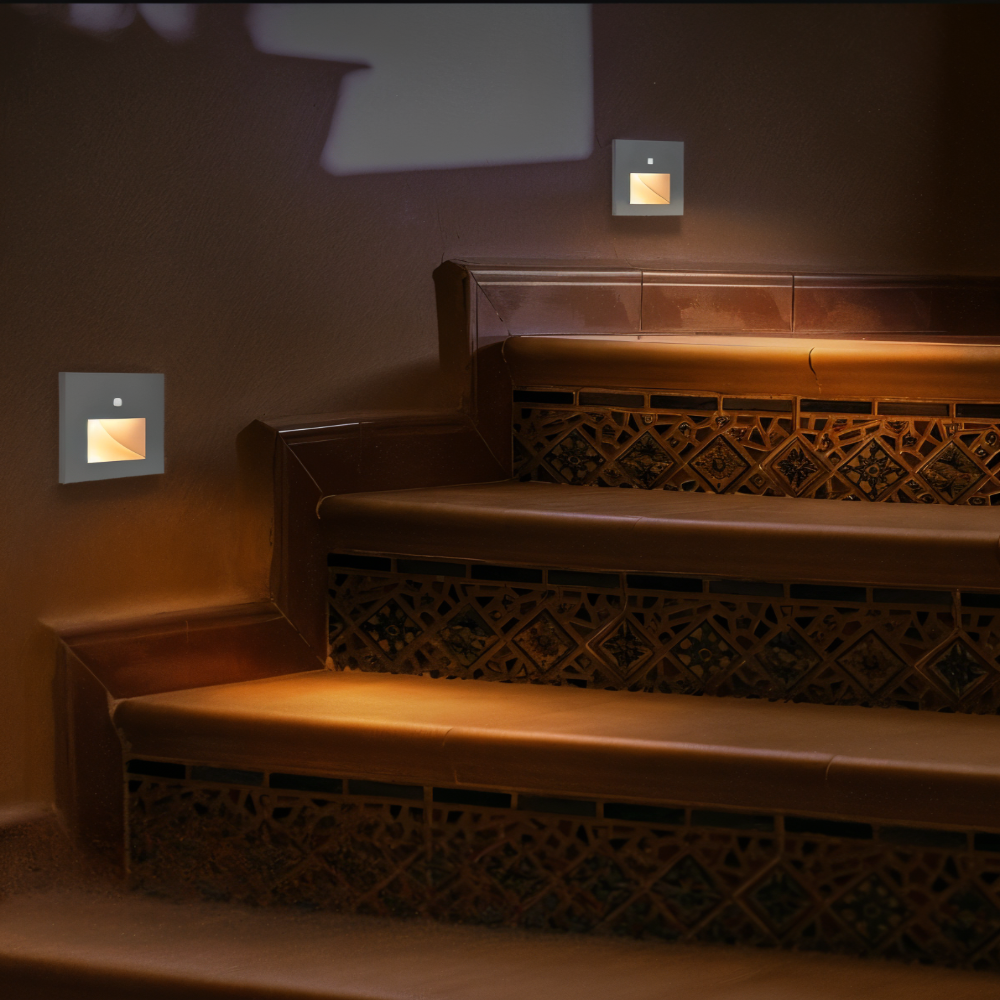 Luce a LED per Scale da Interno con Sensore di Movimento