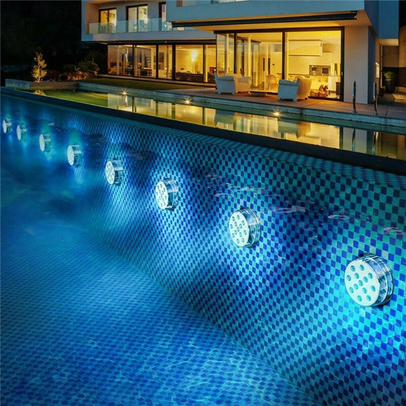 Luce LED Impermeabile ad Aggancio Magnetico con Telecomando