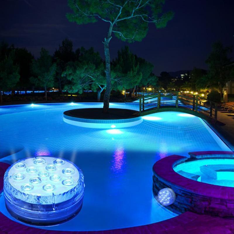 Luce LED Impermeabile ad Aggancio Magnetico con Telecomando