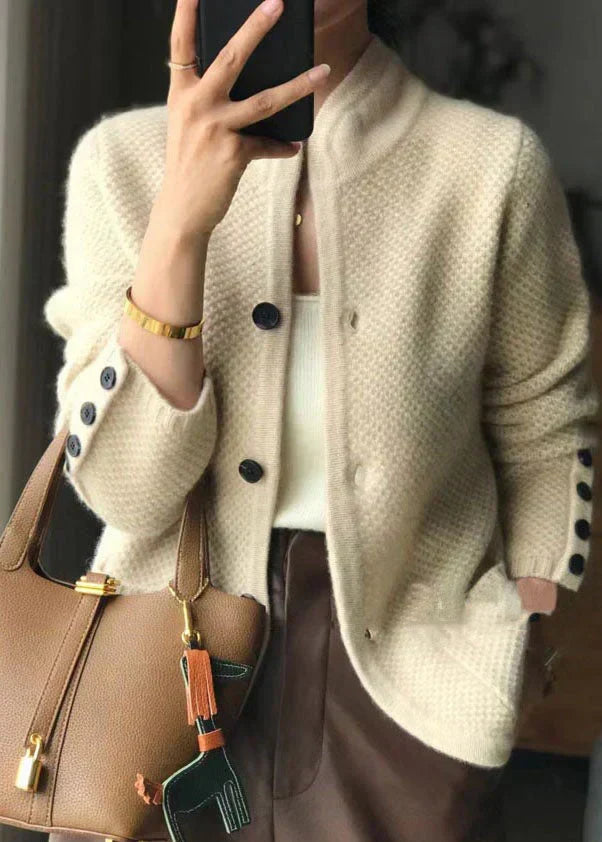 Lussuoso cardigan in maglia comodo