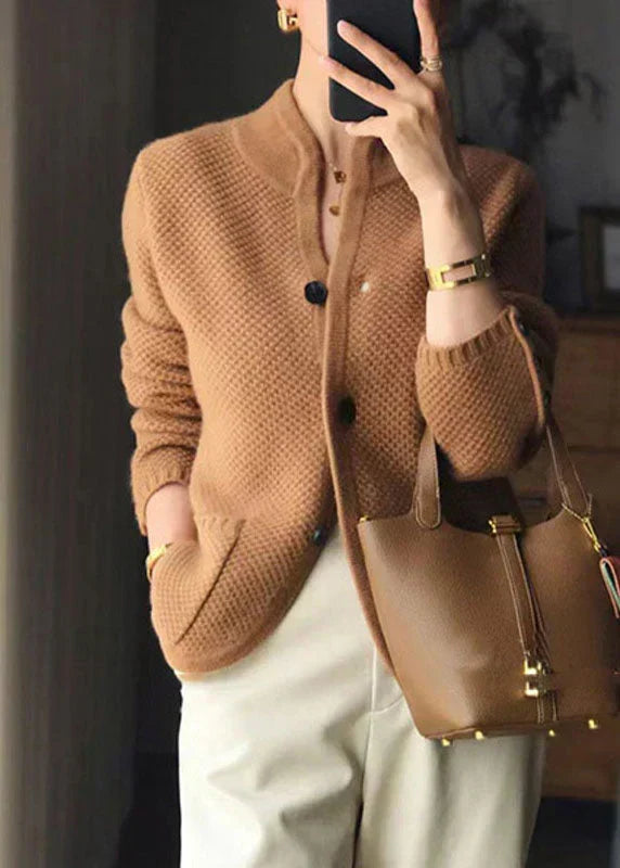 Lussuoso cardigan in maglia comodo