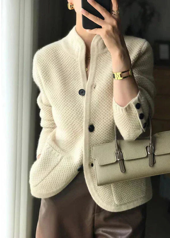 Lussuoso cardigan in maglia comodo