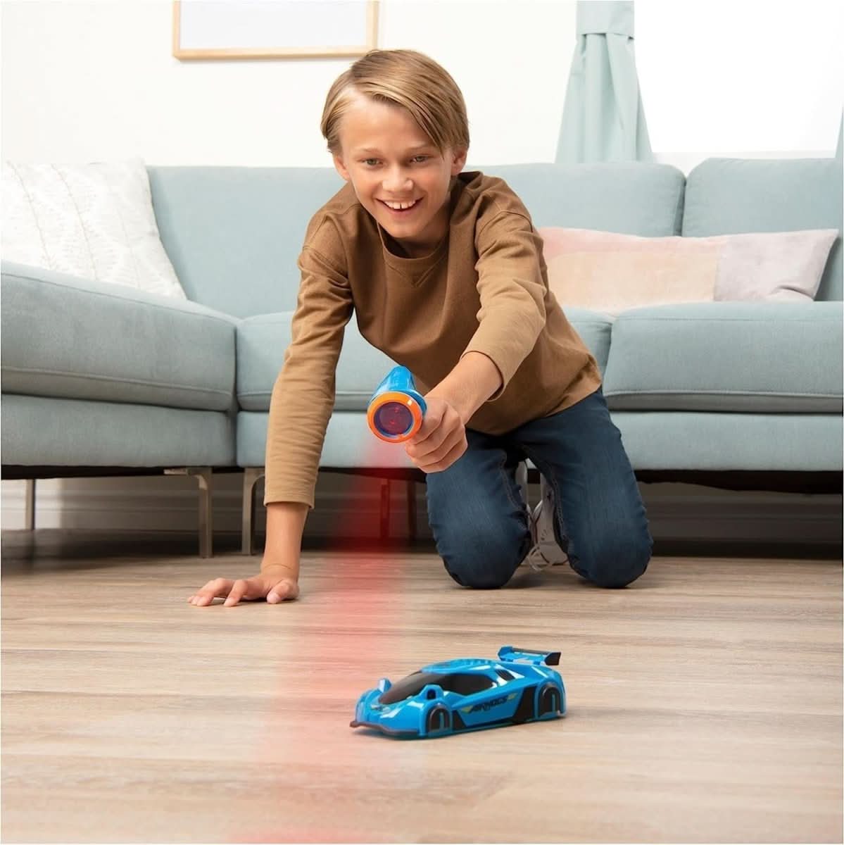 Macchinina Radiocomandata da Arrampicata AeroClimb con Acrobazie a 360° e Luci LED – Auto Telecomandata per Bambini