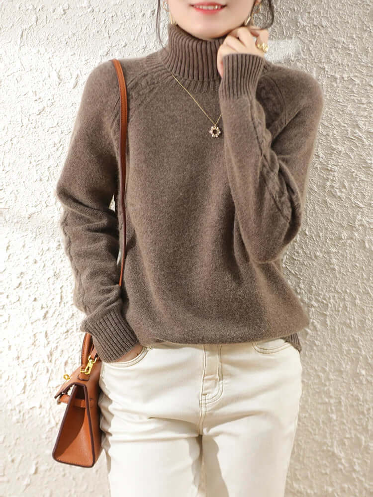 Maglione in maglia a collo alto da donna