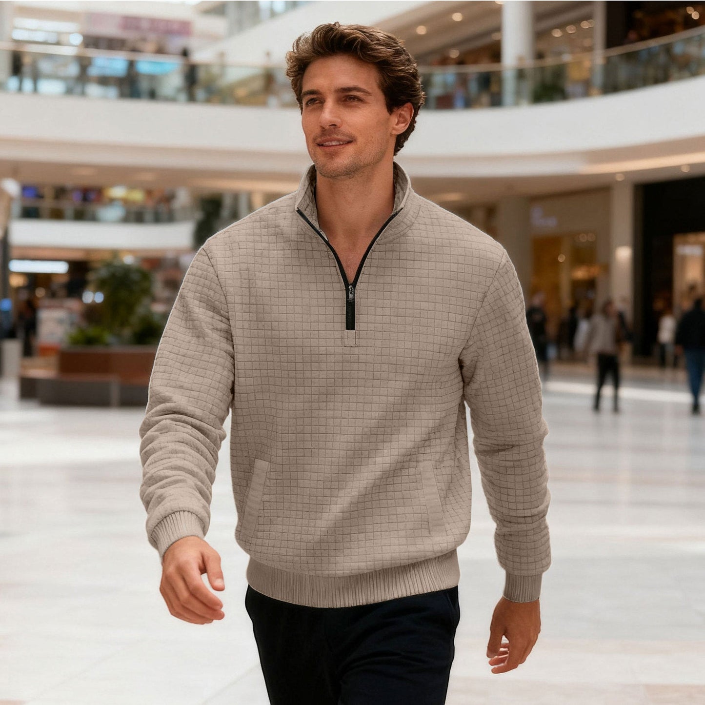 Maglione Sportivo con Colletto Mezzo Alto Chiuso