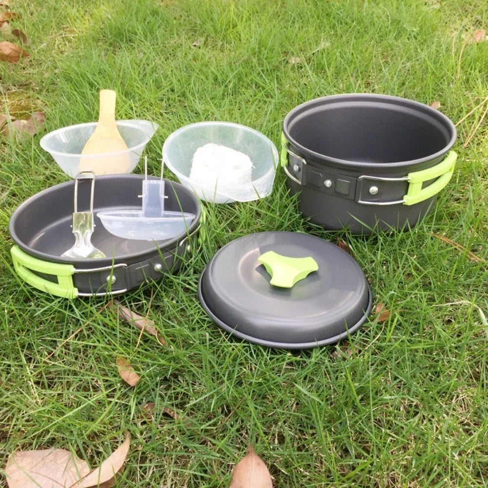 Mini Set di Pentole da Campeggio 1,8 L - Pentola Antiaderente in Alluminio - Design Salvaspazio Impilabile - Verde, Arancione e Nero