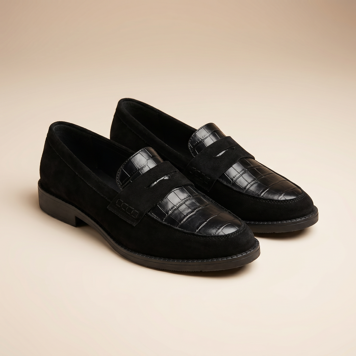 Mocassini da donna in pelle con motivo a coccodrillo | Scarpe slip-on imbottite