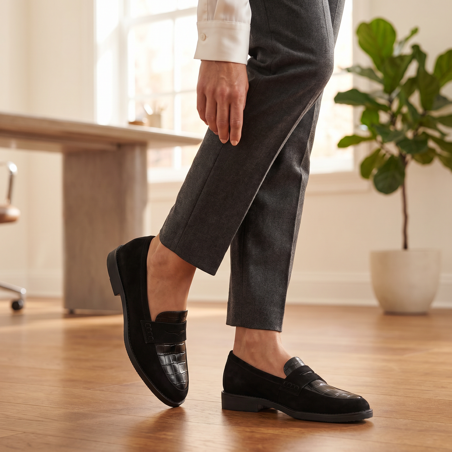 Mocassini da donna in pelle con motivo a coccodrillo | Scarpe slip-on imbottite