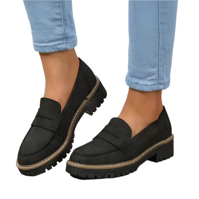 Mocassini da donna in pelle di camoscio casual ed eleganti