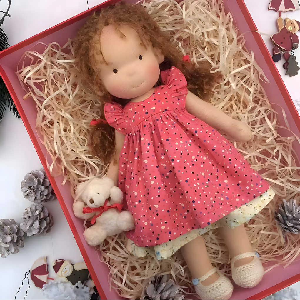 Morbida Bambola da Coccole Stile Waldorf con Morbido Cardigan in Maglia