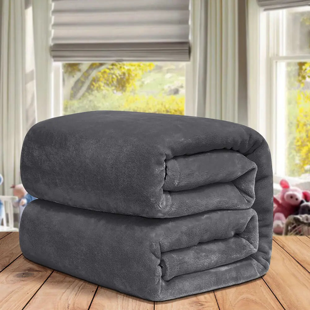Morbida Coperta in Pile – Caldo Copriletto per Serate Fredde – Ideale per il Relax