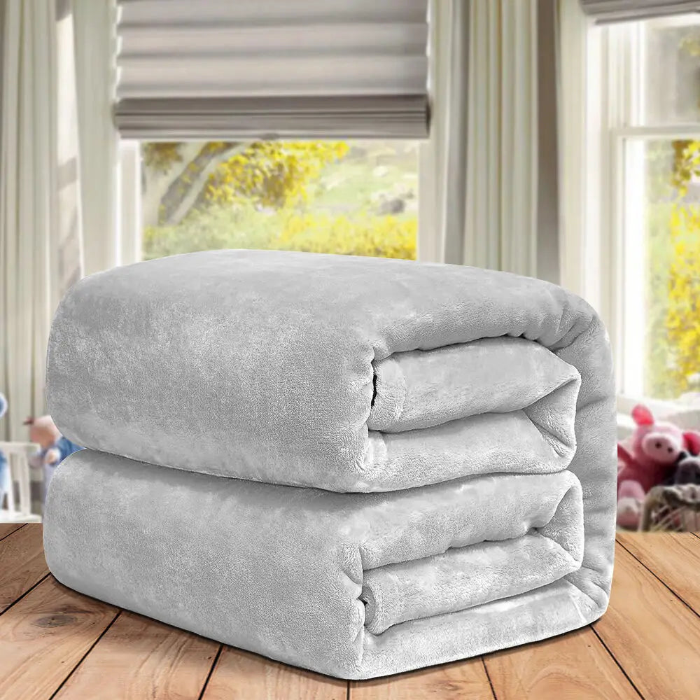 Morbida Coperta in Pile – Caldo Copriletto per Serate Fredde – Ideale per il Relax