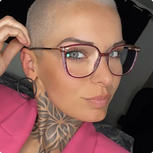 Occhiali da Presbiopia — Montatura Leggera e Resistente per una Visione Chiara