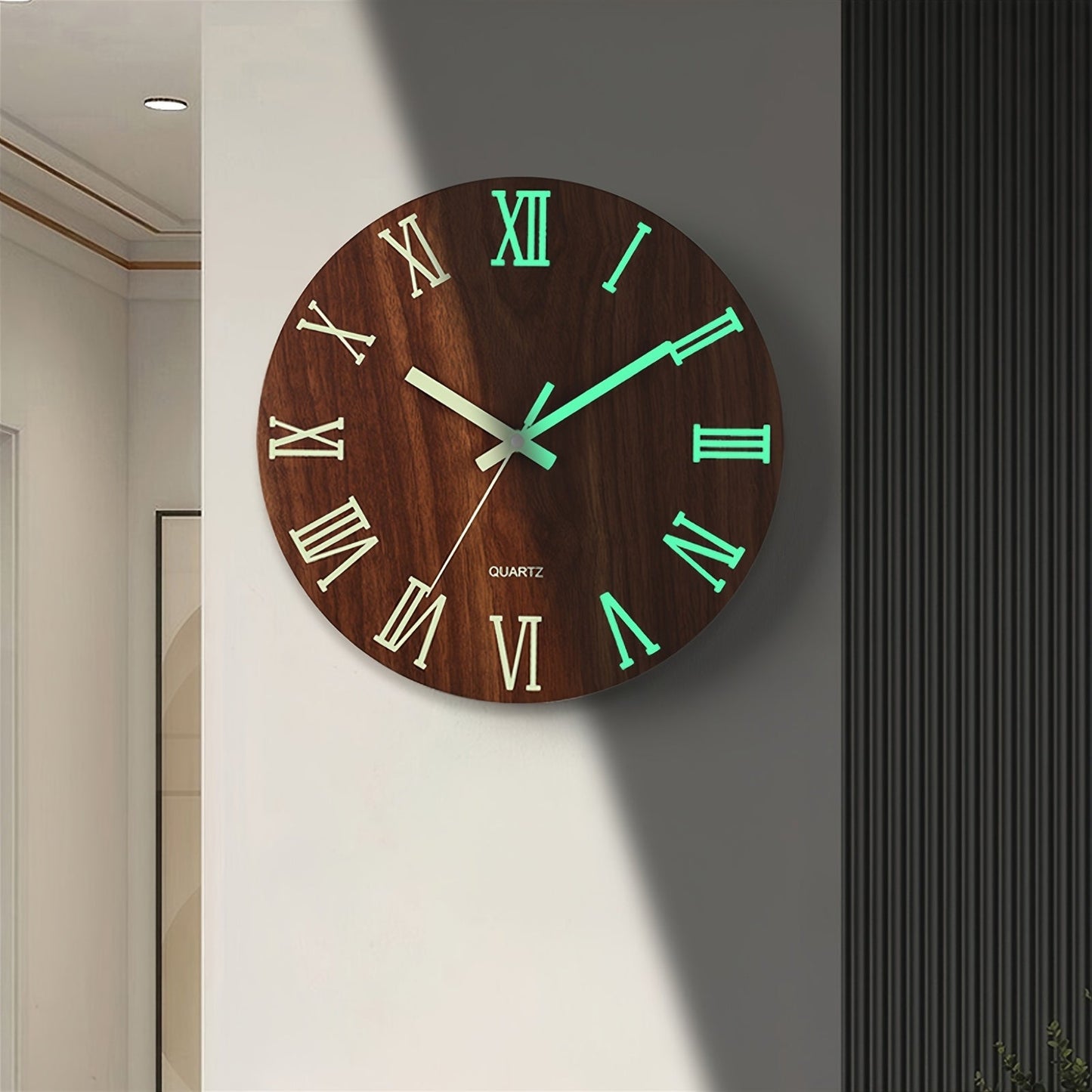 Orologio da parete luminoso in legno di noce | Design silenzioso in legno che si illumina al buio