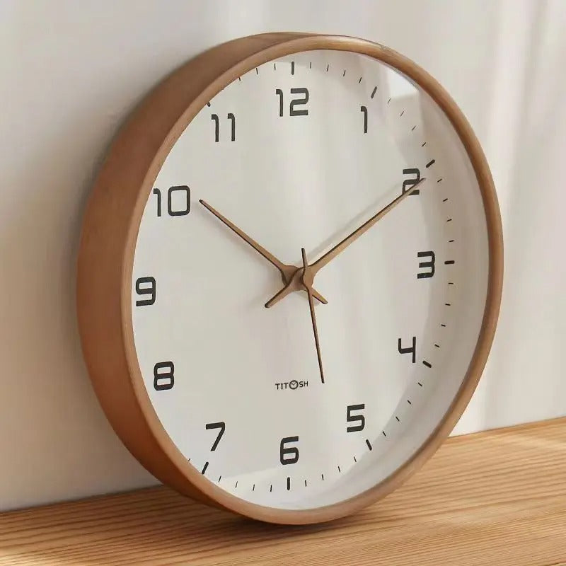 Orologio da parete minimalista in legno