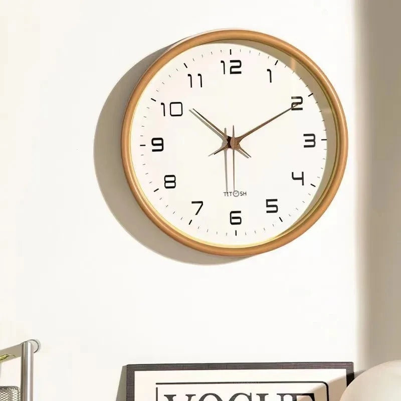 Orologio da parete minimalista in legno
