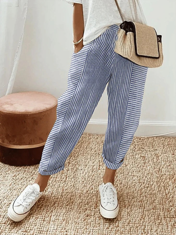 Pantaloni cropped da donna comodi a righe