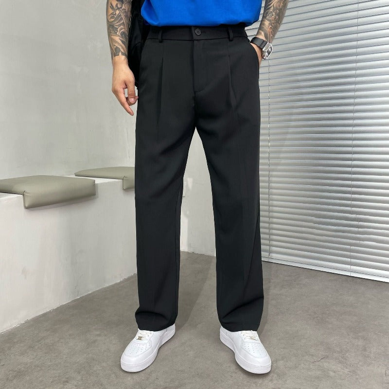 Pantaloni da uomo a gamba larga con pinces