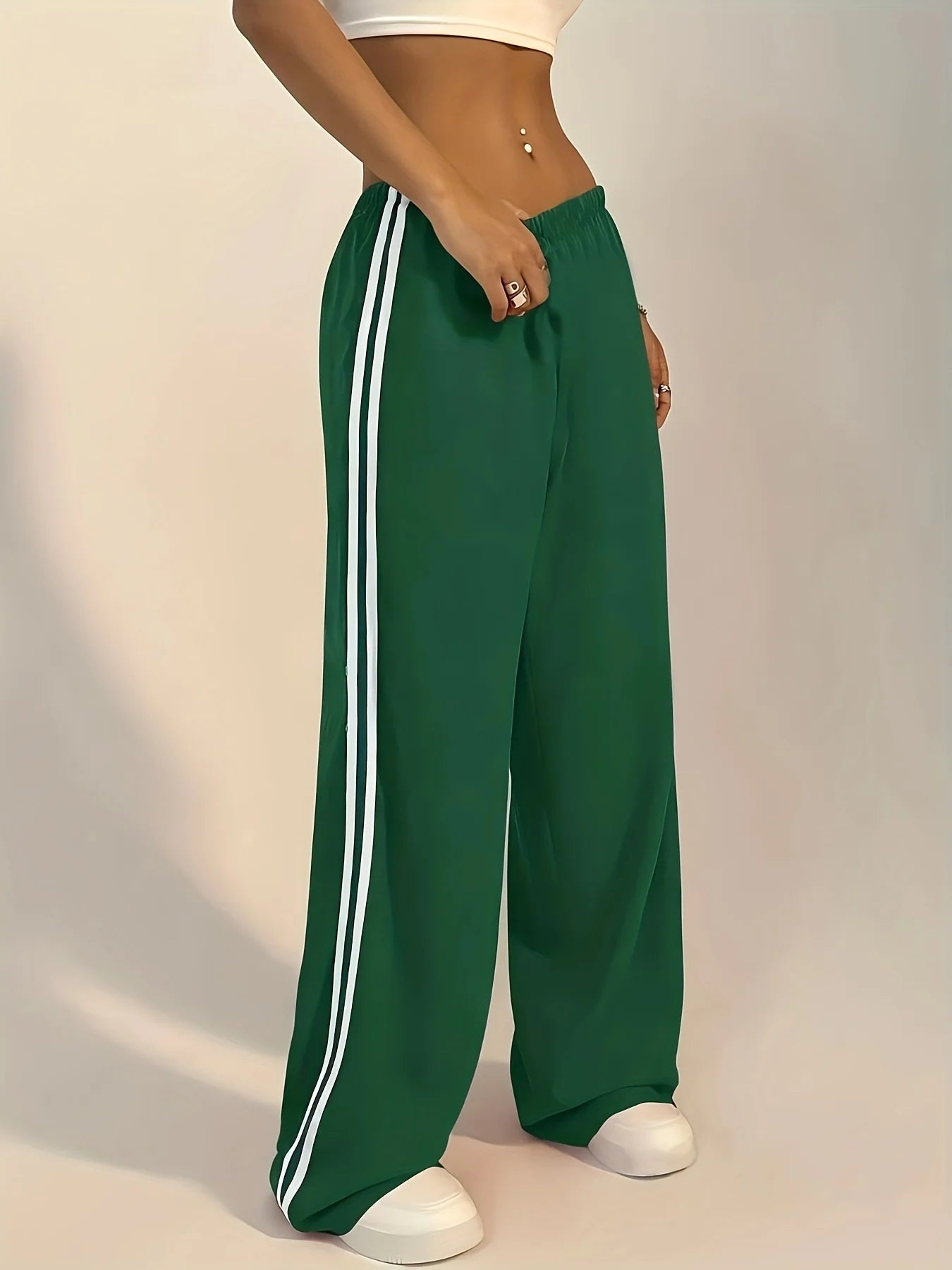 Pantaloni della tuta da donna a gamba larga